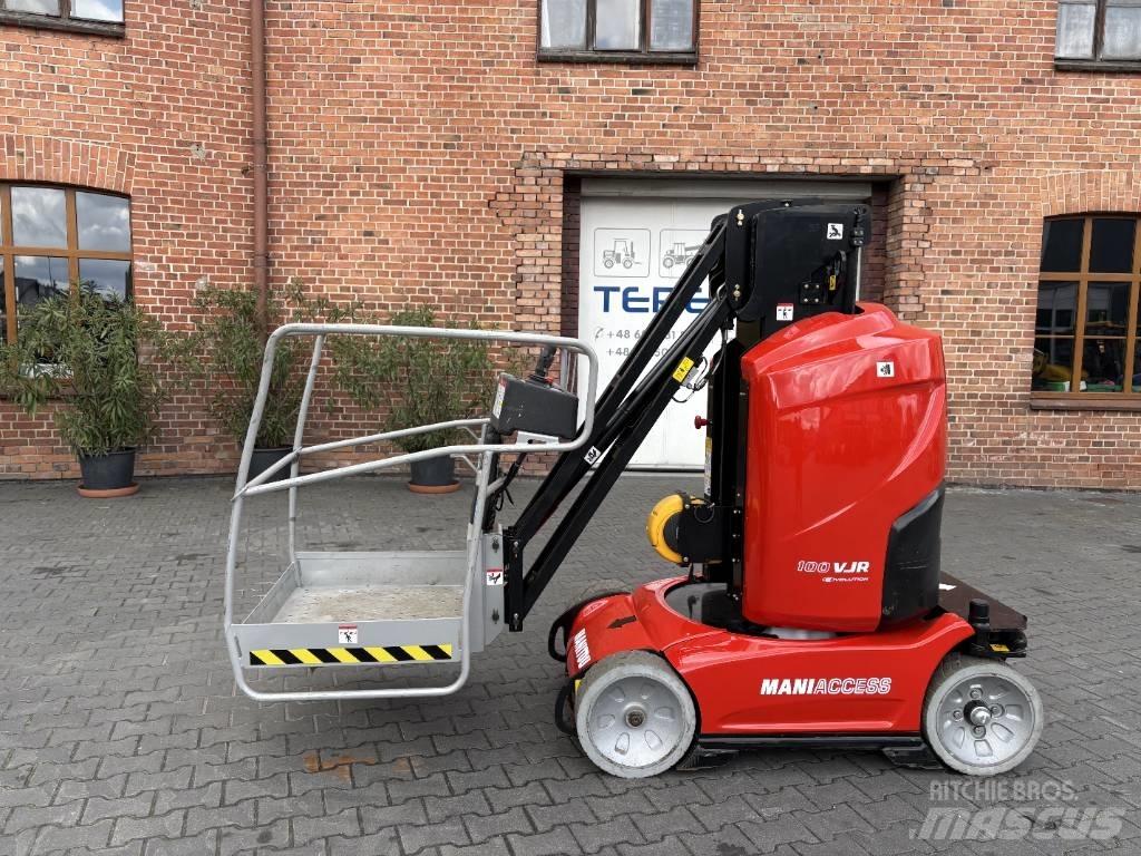 Manitou 100 VJR Вертикални мачтови повдигачи
