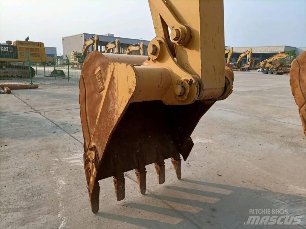 CAT 320 GC Верижен екскаватор