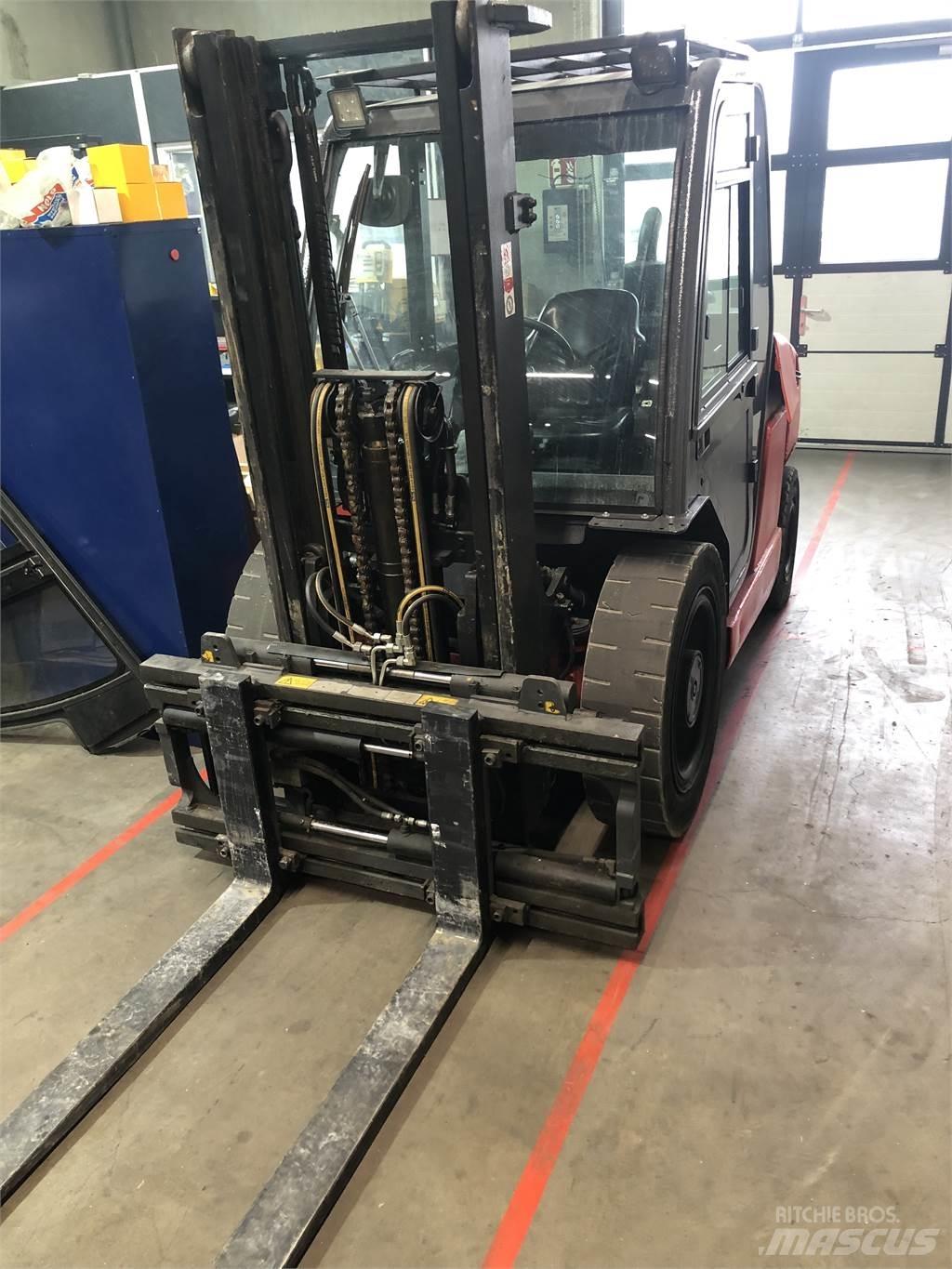 Manitou MSI35T Камиони за херавни местности