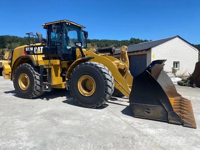 CAT 972 M Колесни товарачи