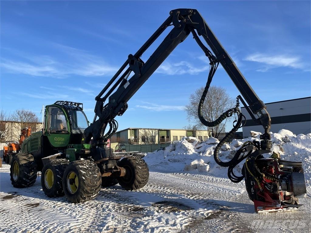 John Deere 1270E Харвестери