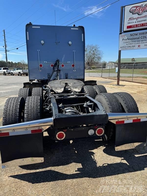 Peterbilt 389 Влекачи
