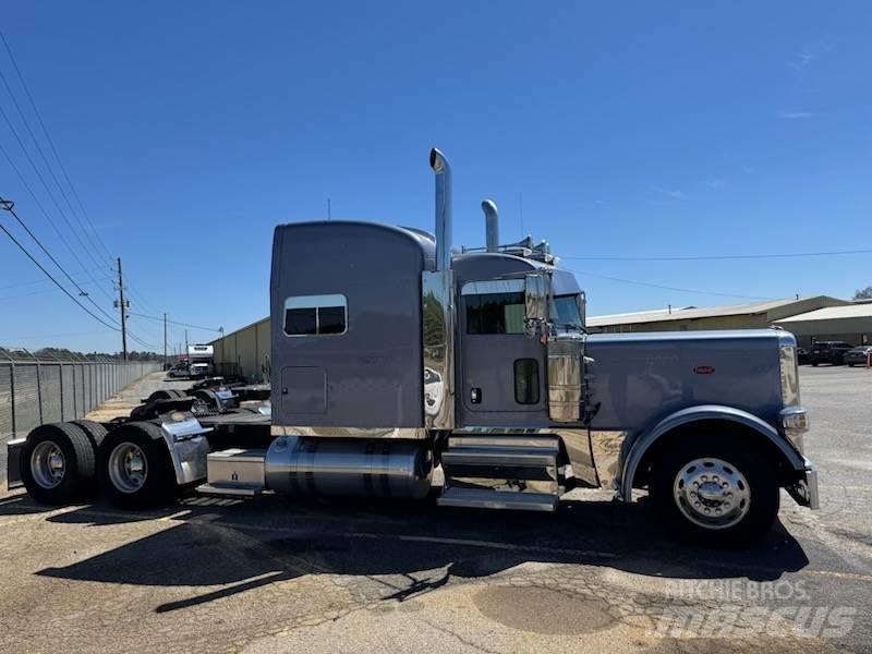 Peterbilt 389 Влекачи
