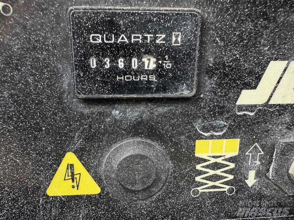JLG 4069 LE Ножични работни платформи