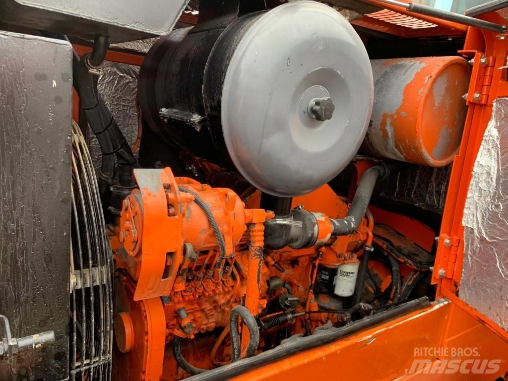 Fiat-Hitachi W230 Колесни товарачи
