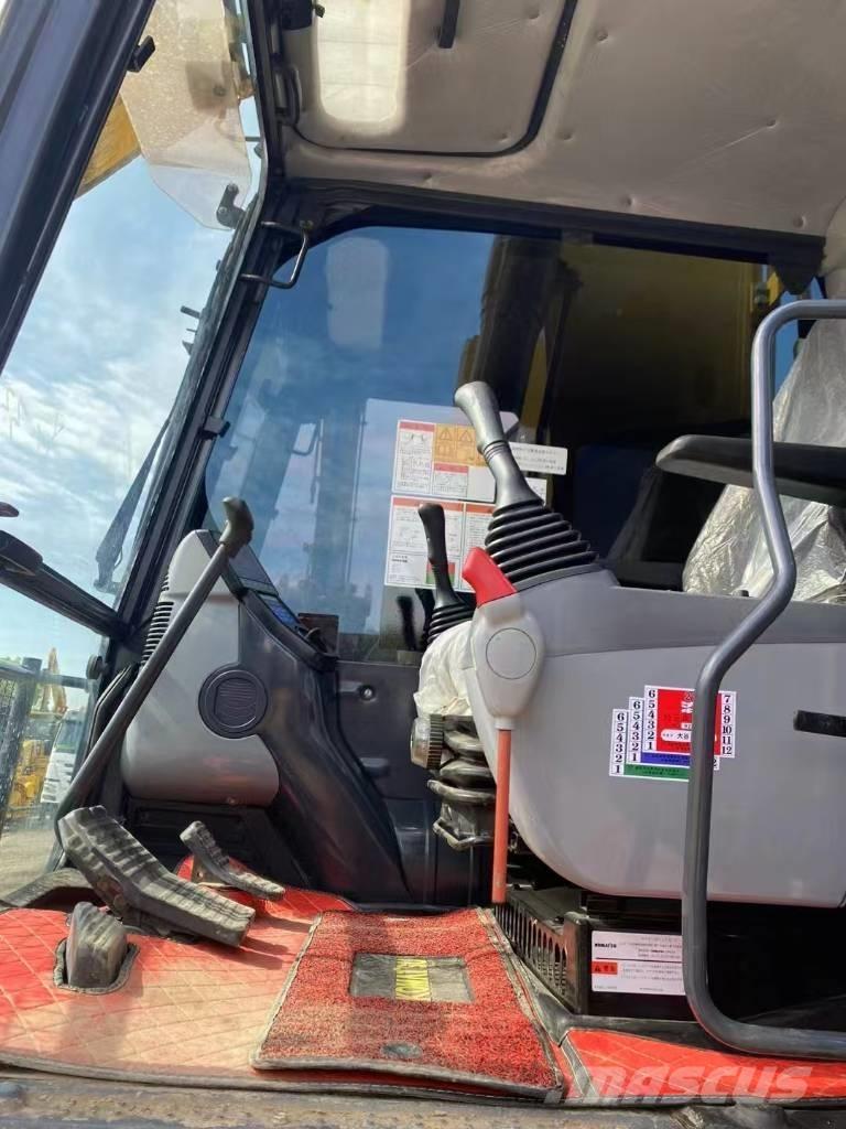 Komatsu 200-8 Верижен екскаватор