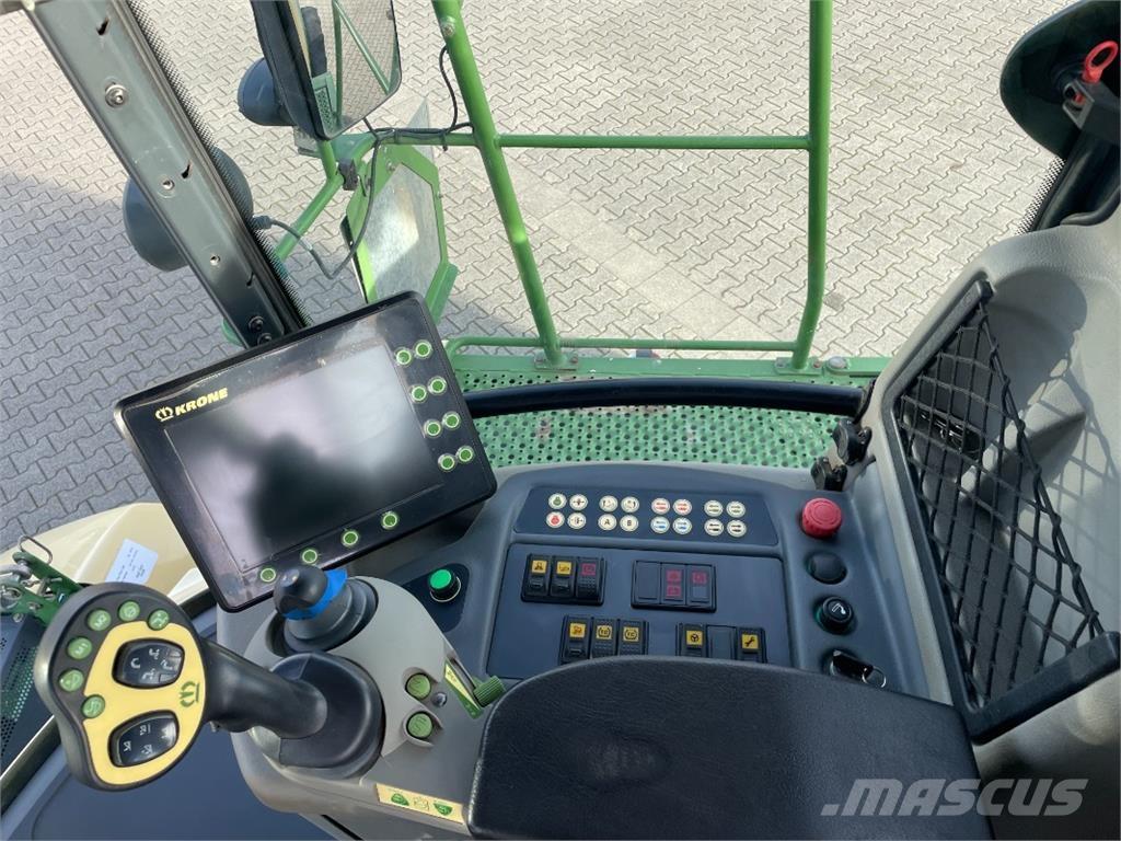 Krone BiG X 700 Фуражни комбайни