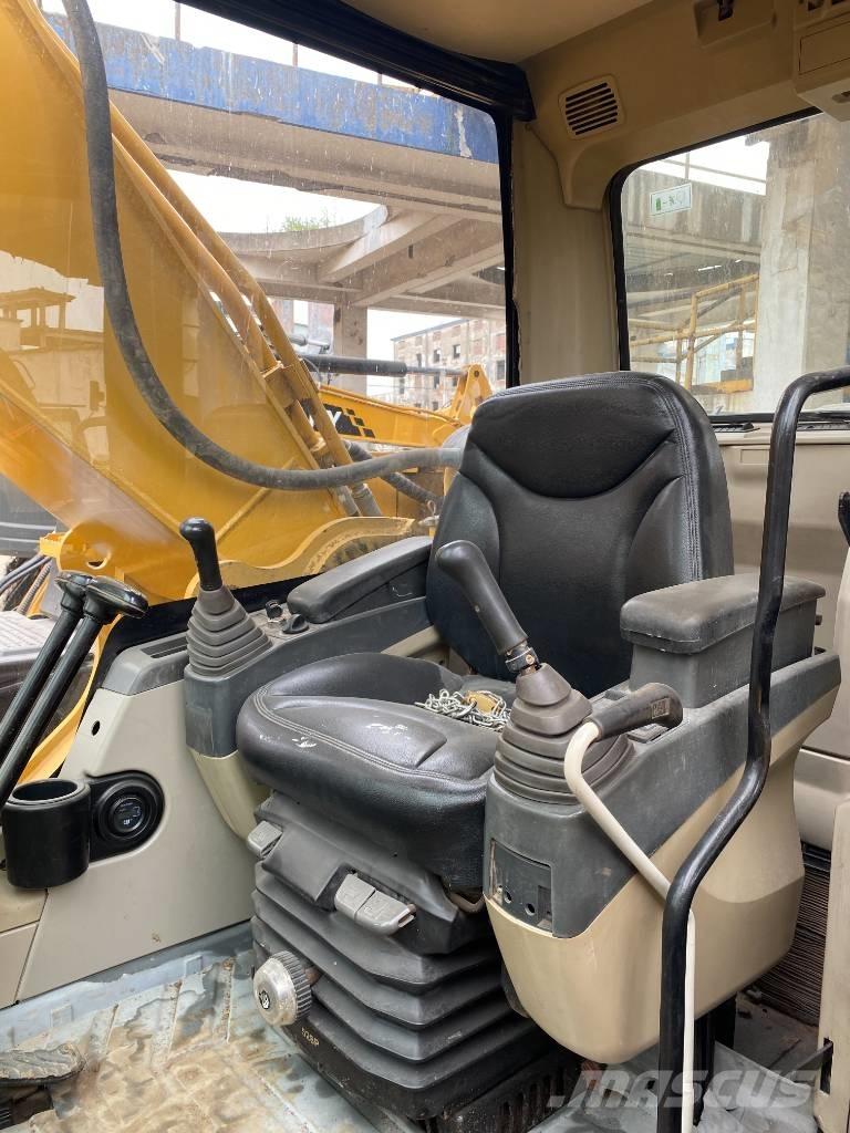 CAT 330 D Верижен екскаватор