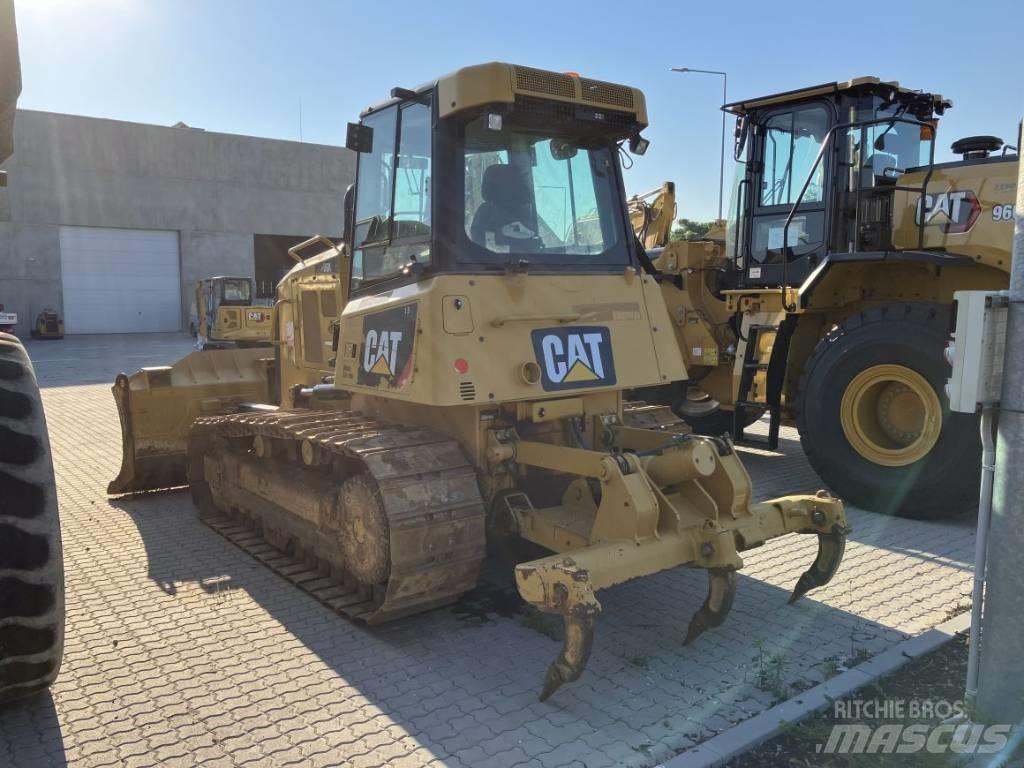 CAT D 6 K 2 XL Верижни булдозери
