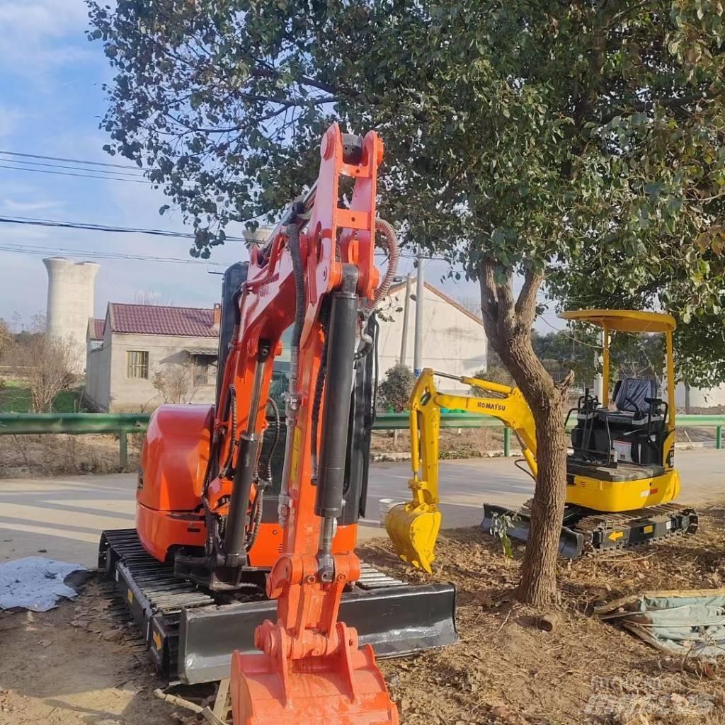 Kubota U 30 Мини екскаватори < 7 т