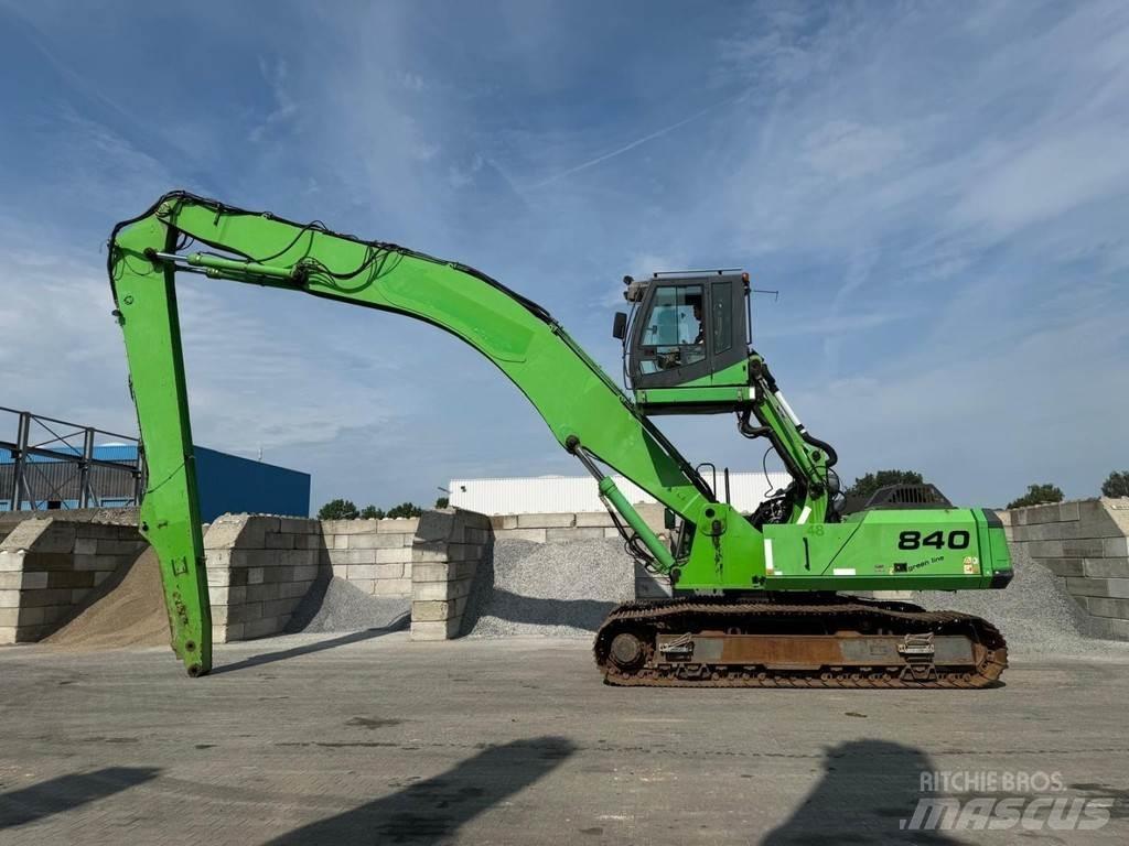 Sennebogen 840R Оператори на отпадъци/индустрия
