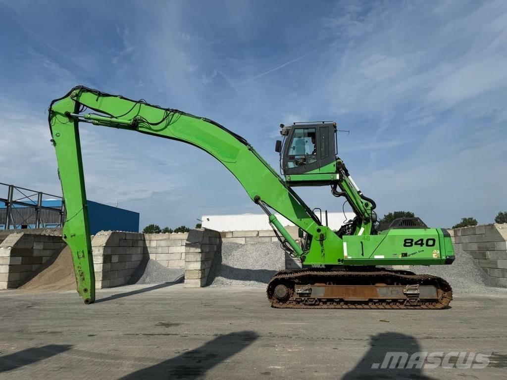 Sennebogen 840R Оператори на отпадъци/индустрия
