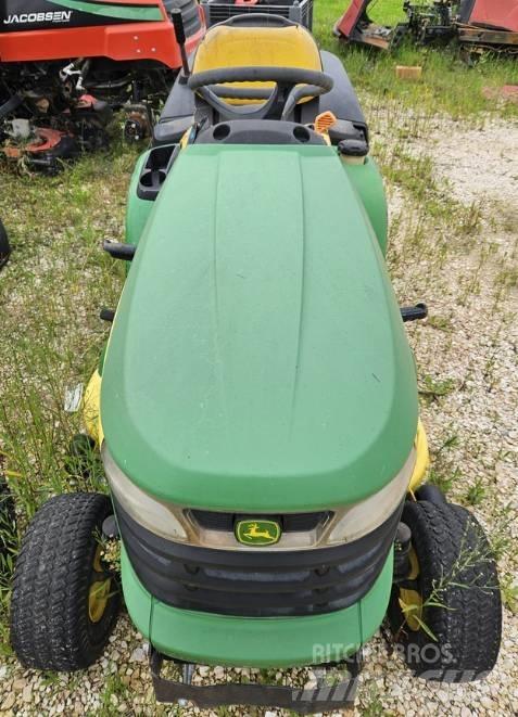 John Deere X 300 R Тракторни косачки