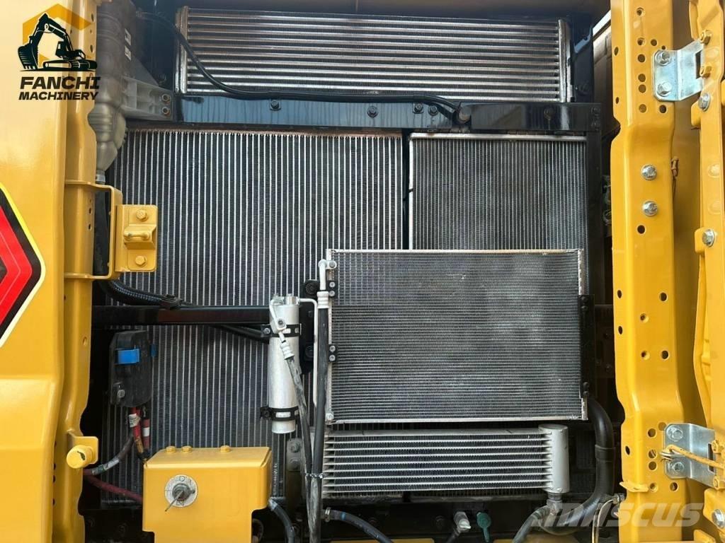 CAT 330 Средни екскаватори 7т - 12т