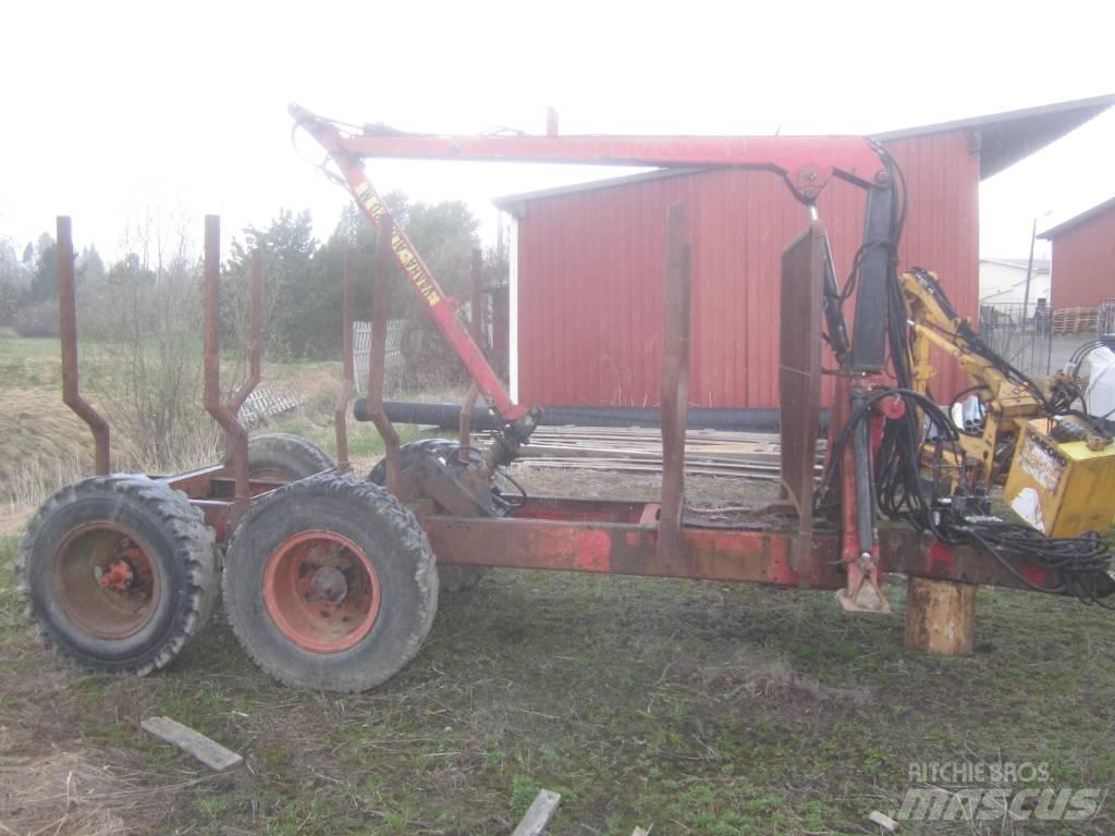 Patu 500 + Metsäkärry Горски ремаркета
