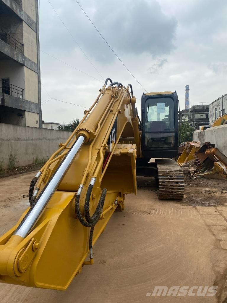 CAT 320 C Верижен екскаватор