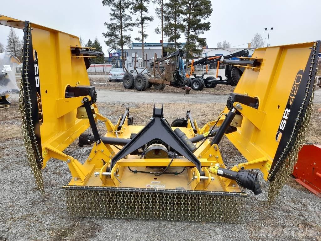 McConnel SR 420 Стъблорезачки