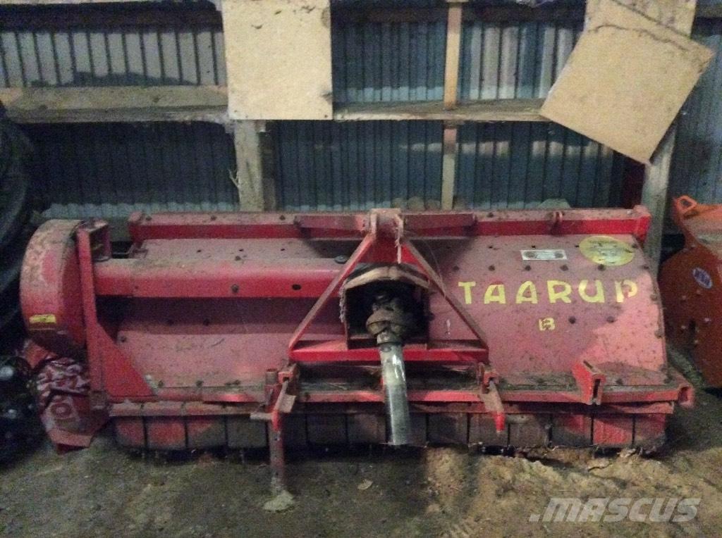 Taarup SKT 210 Друга техника за жънене