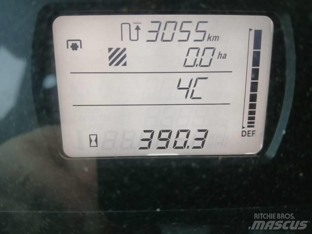 Valtra A135ht Трактори