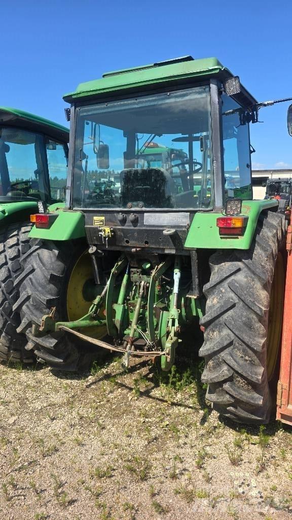 John Deere 2850 Трактори