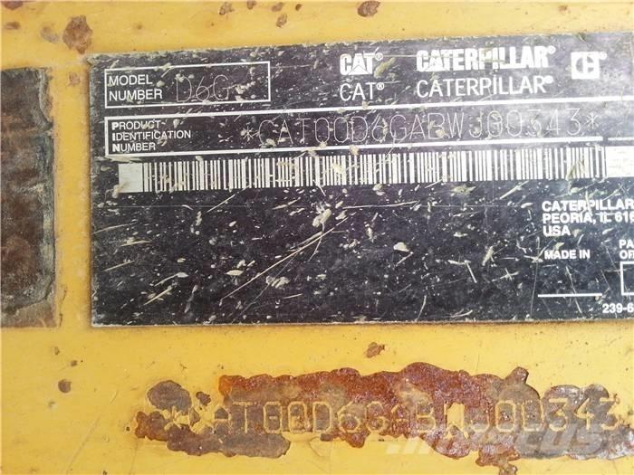 CAT D 6 G Верижни булдозери
