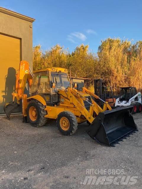 JCB 3 CX Товарач със заден ексватор
