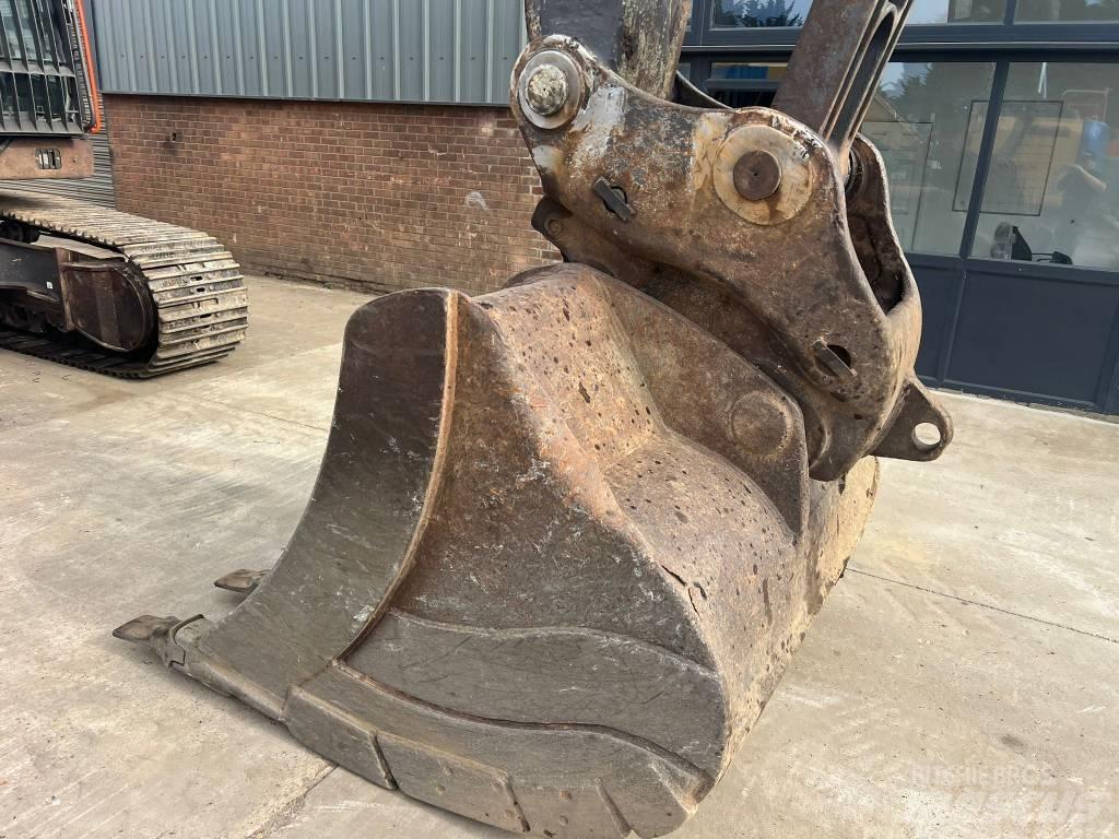 Volvo EC 380 EL Верижен екскаватор