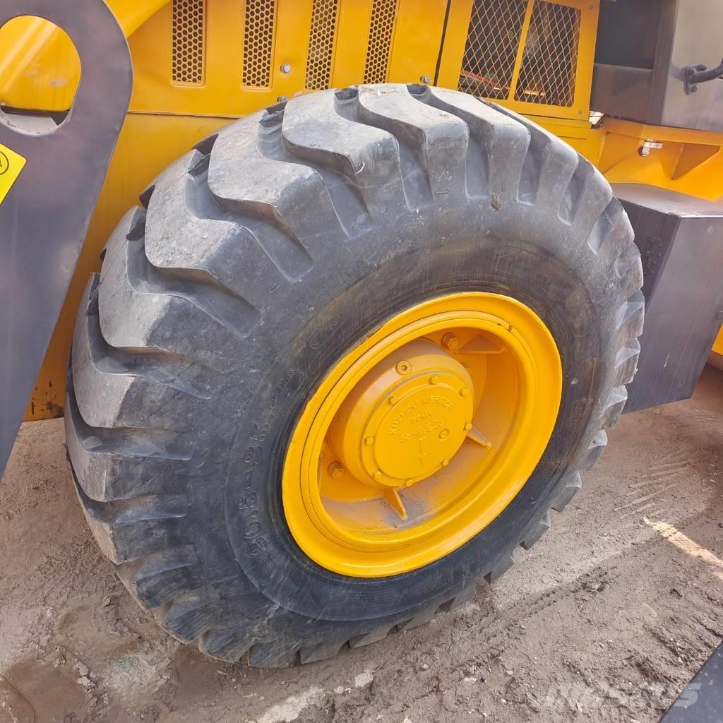 XCMG XS 203 J Еднобарабанни ролки
