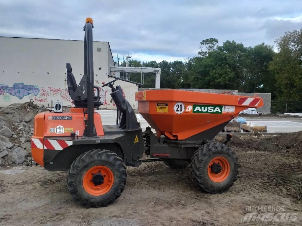 Ausa D 300 AHG Странични самосвали