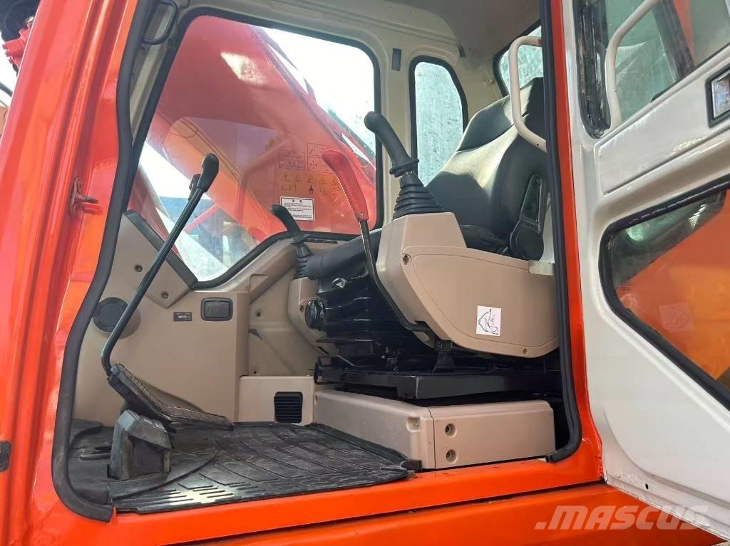 Doosan DH 225 LC-7 Верижен екскаватор
