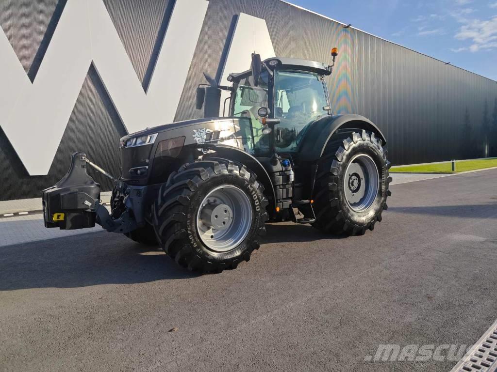 Massey Ferguson 8740 Трактори