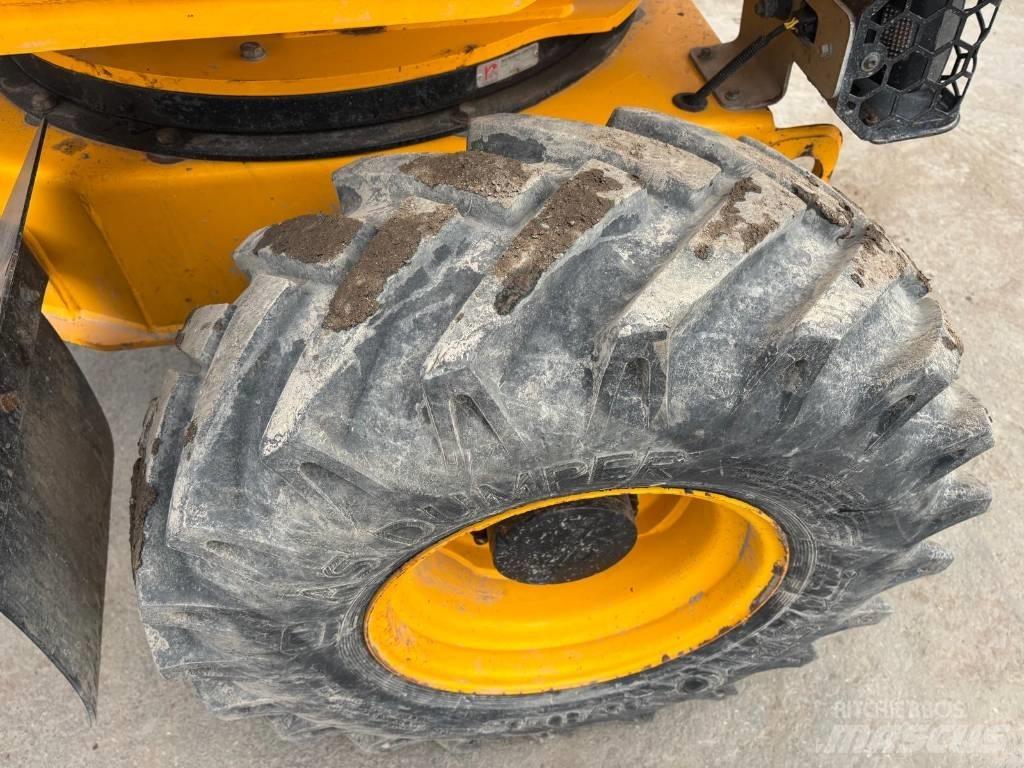 JCB 3STH 2S5 Странични самосвали