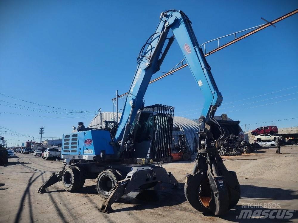 Fuchs MLH320 Оператори на отпадъци/индустрия
