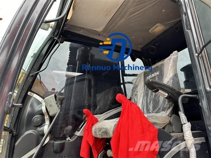 Hyundai R220LC-9S Верижен екскаватор