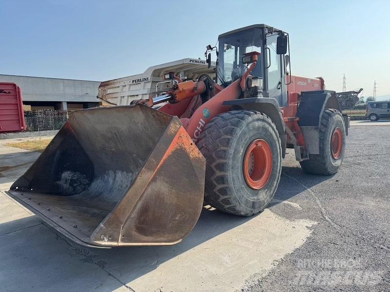 Hitachi LX 290 E Колесни товарачи