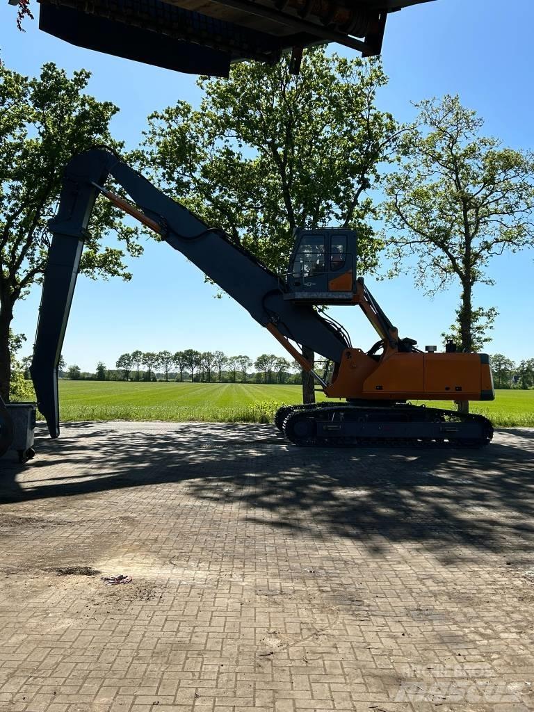 Sennebogen 835 R Оператори на отпадъци/индустрия
