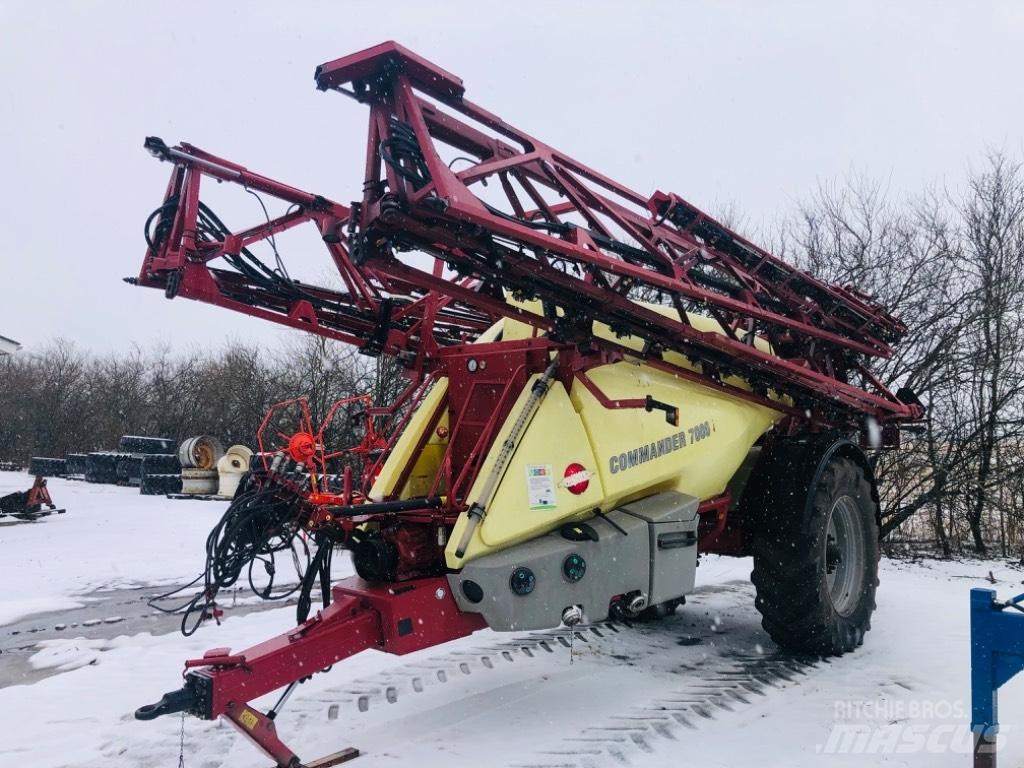 Hardi Commander 7000 Прикачни пръскачки
