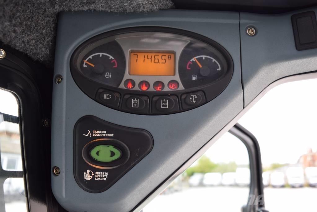 Bobcat S 250 Мини товарачи
