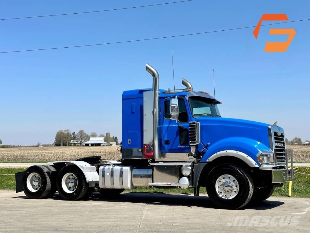 Mack Titan TD 713 Влекачи
