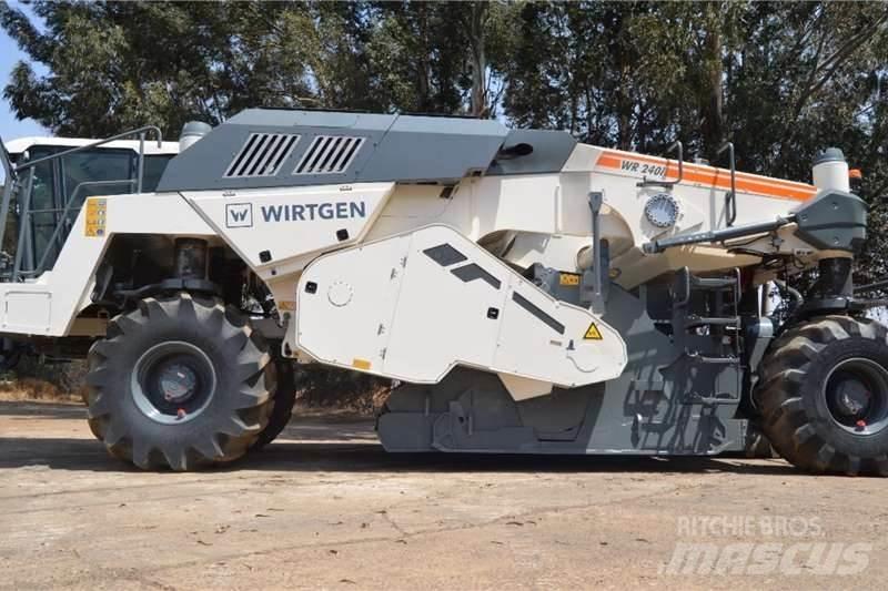 Wirtgen W240 Други