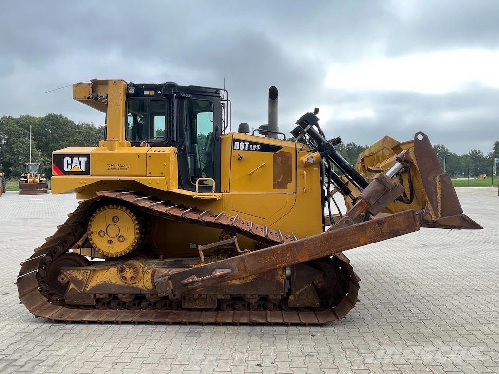 CAT D 6 T LGP Верижни булдозери
