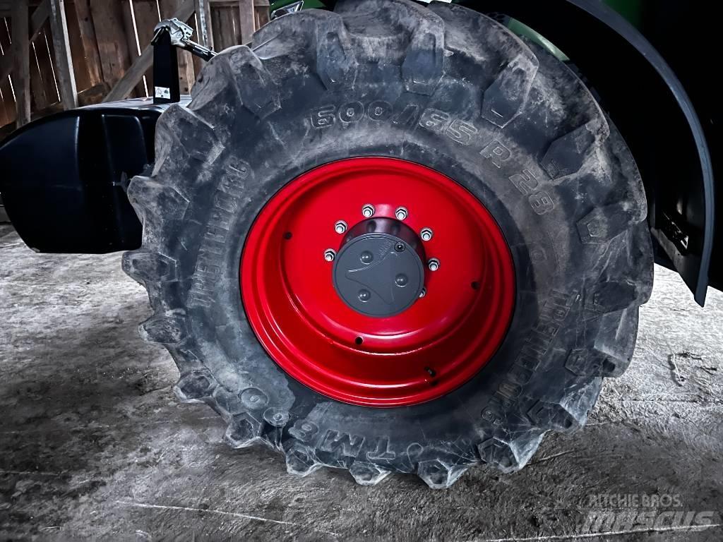 Fendt 720 Vario Трактори