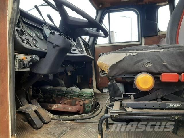 Volvo N 10 Влекачи