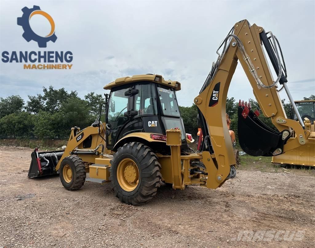 CAT 432 F Товарач със заден ексватор
