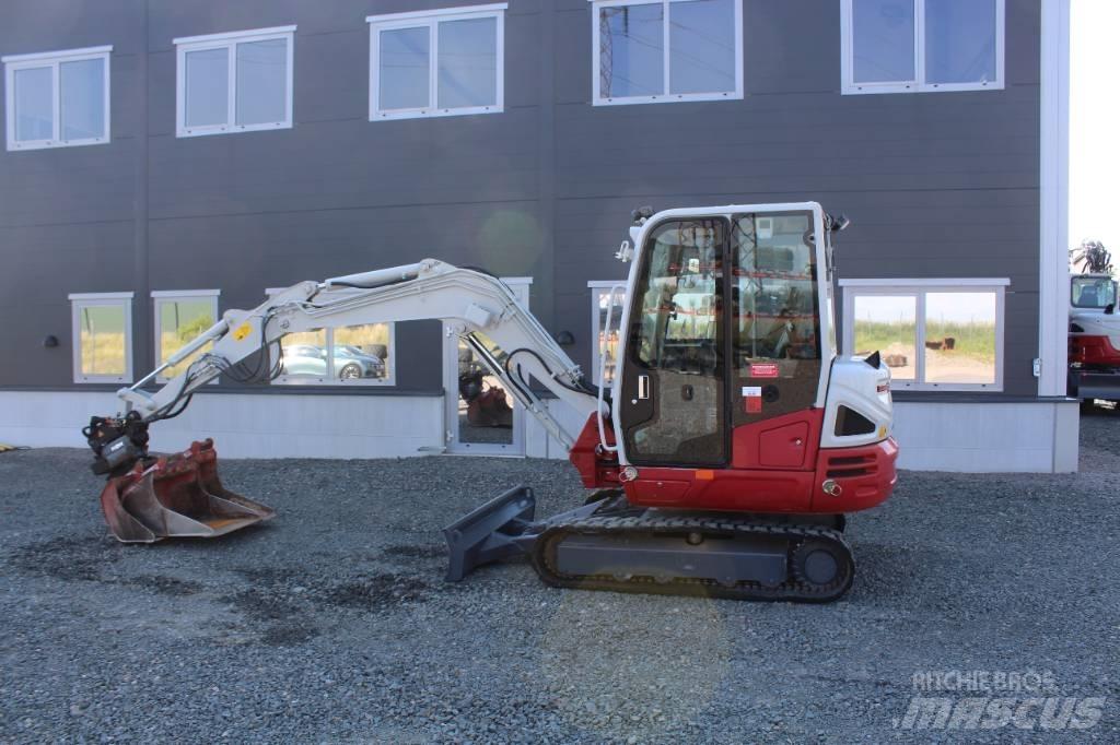 Takeuchi TB 240 Мини екскаватори < 7 т