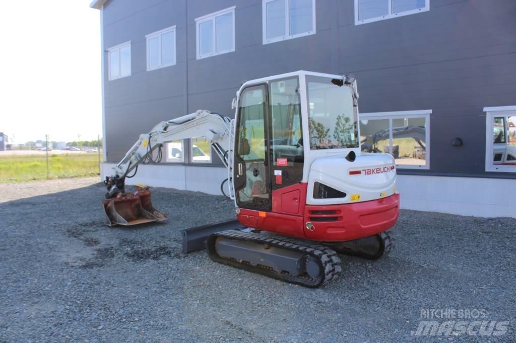 Takeuchi TB 240 Мини екскаватори < 7 т