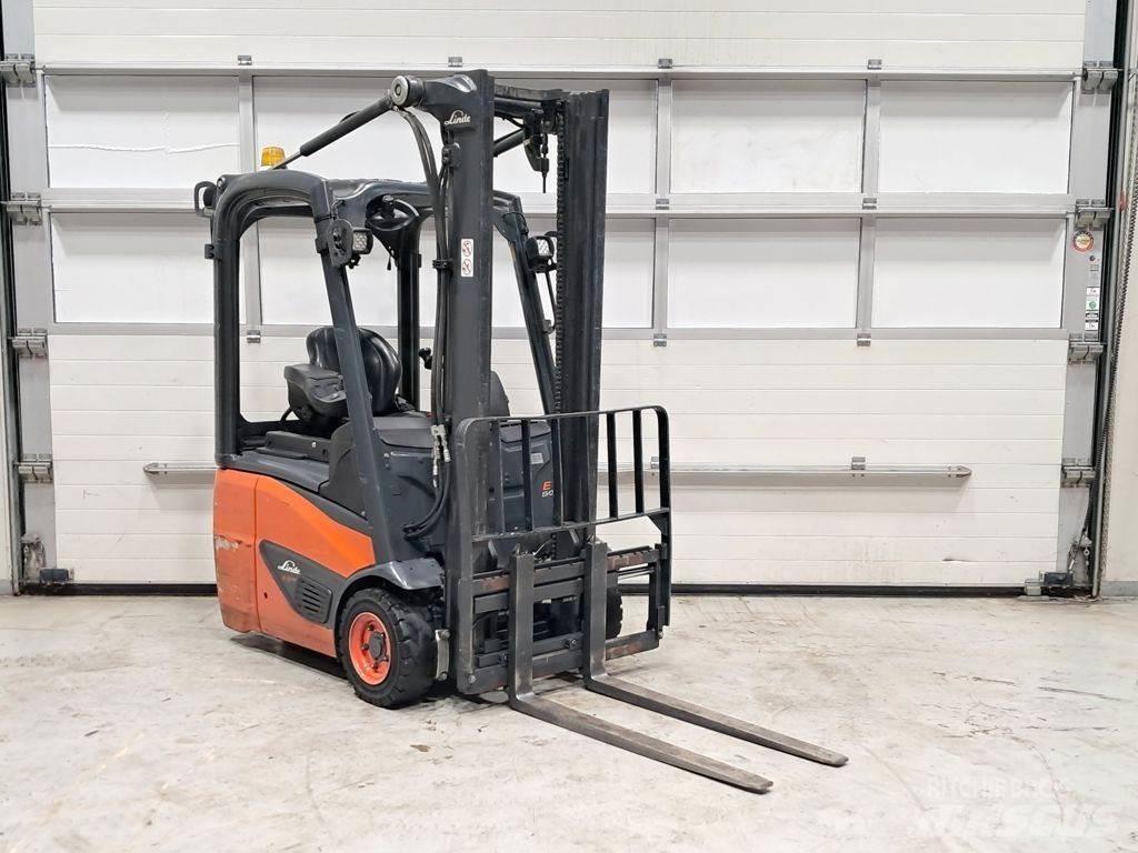 Linde E12-02 Електрически вилични кари-повдигачи