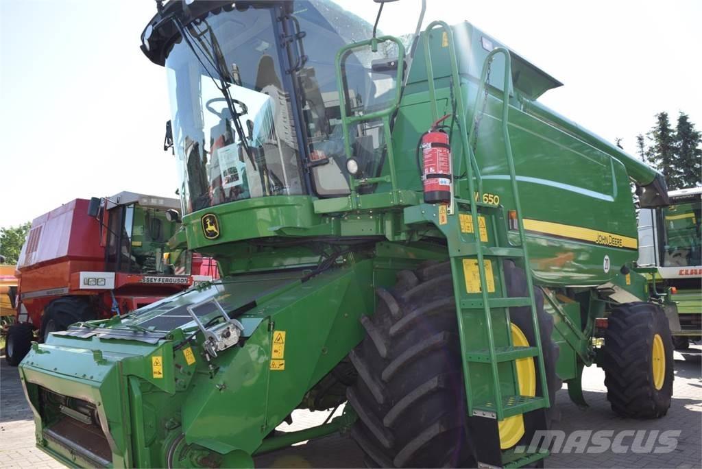 John Deere W 650 Комбайни