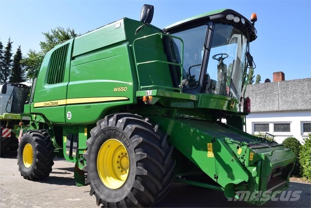 John Deere W 650 Комбайни