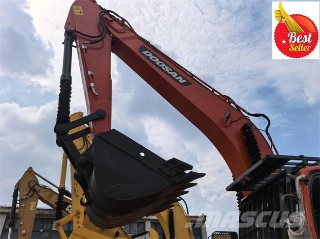 Doosan DX 225 LC Верижен екскаватор